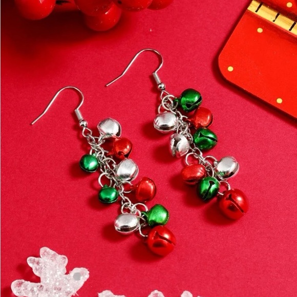 Jingle Bells 🔔🎁🎄✨Merry Christmas Dangle Linear Green & Red Earrings - Picture 5 of 6